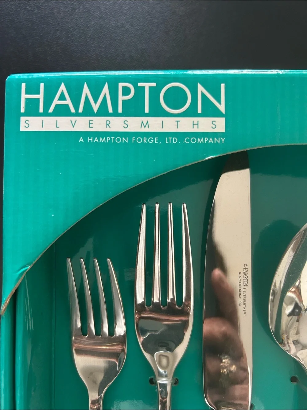 Hampton Silversmiths Forged Quality Rattan Mirror, Bamboo Pattern 20 Pc. Set New